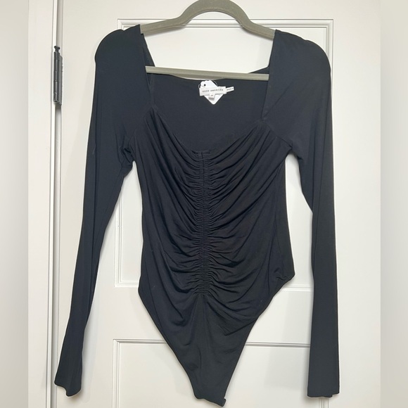 Good American Good Touch Ruched Thong Long Sleeve Bodysuit BLACK (3/Med) - Picture 3 of 4
